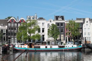 A360 Houseboat is in the Channel District on the most famous one of the Amsterdam Canals: the Amstel.