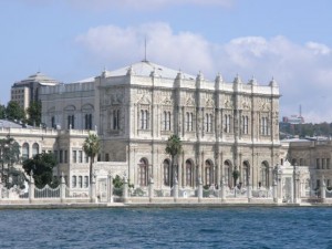 Palacio Domabahce
