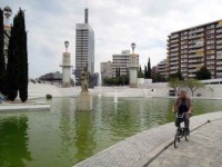 Sants, la pujanza de un barrio obrero y comercial