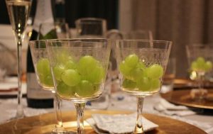 Tradición de las uvas para Nochevieja